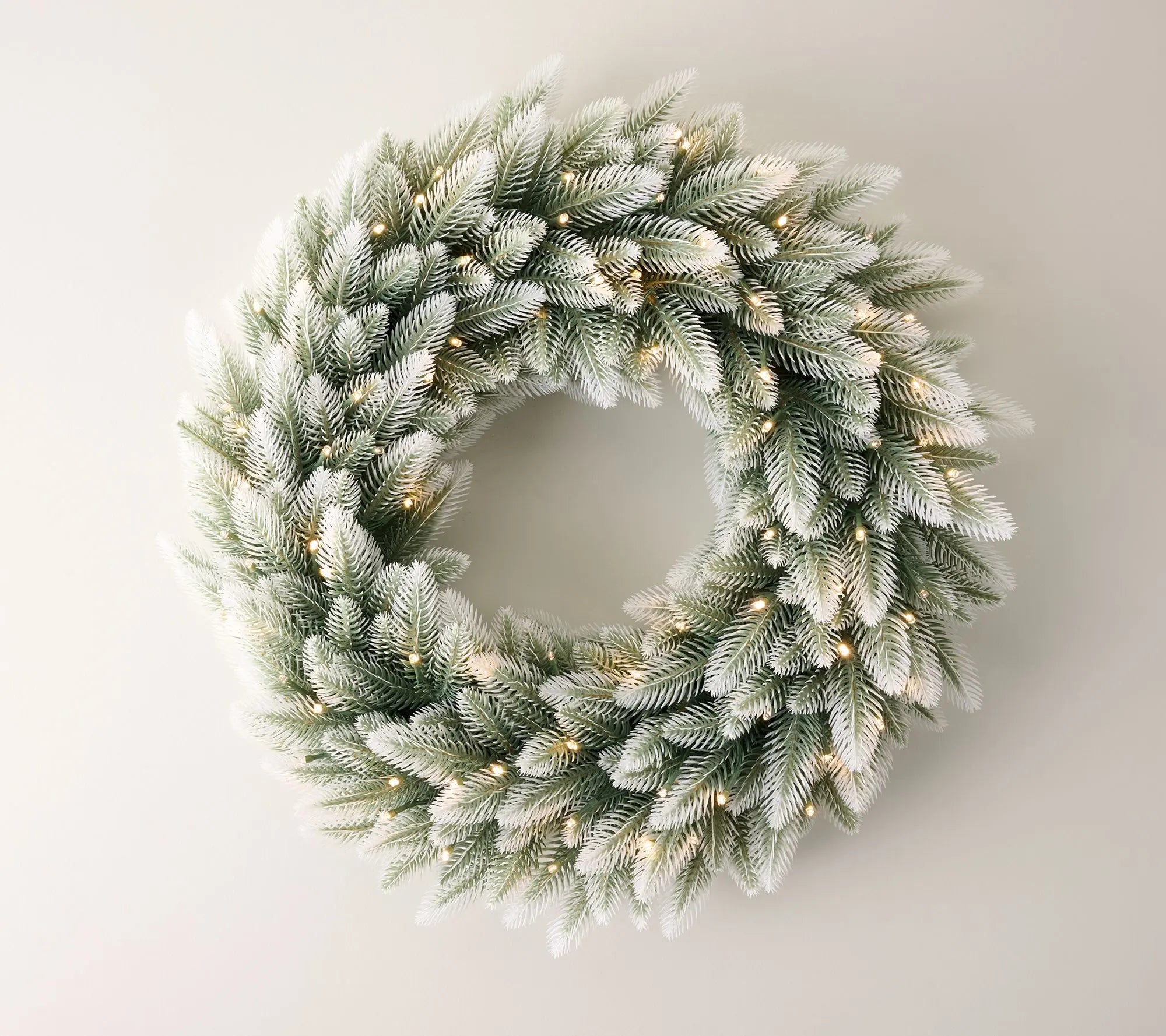 Beautiful Seasonal Wreaths for Every Home